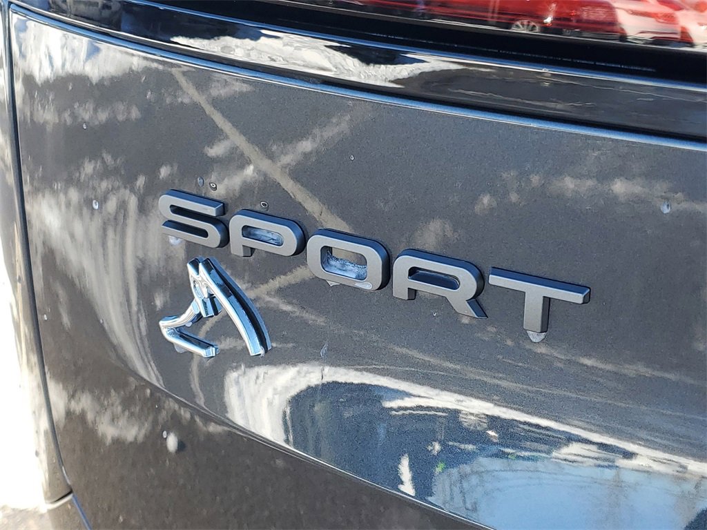 New 2026 Land Rover Range Rover Sport SE image 6