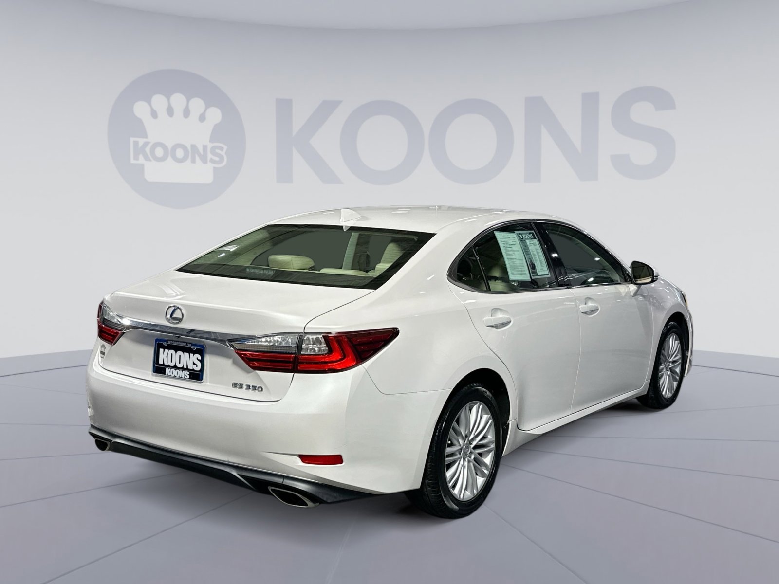 Used 2018 Lexus ES 350 w/ Accessory Package image 7