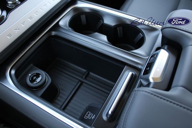 New 2026 Ford Expedition Active image 13