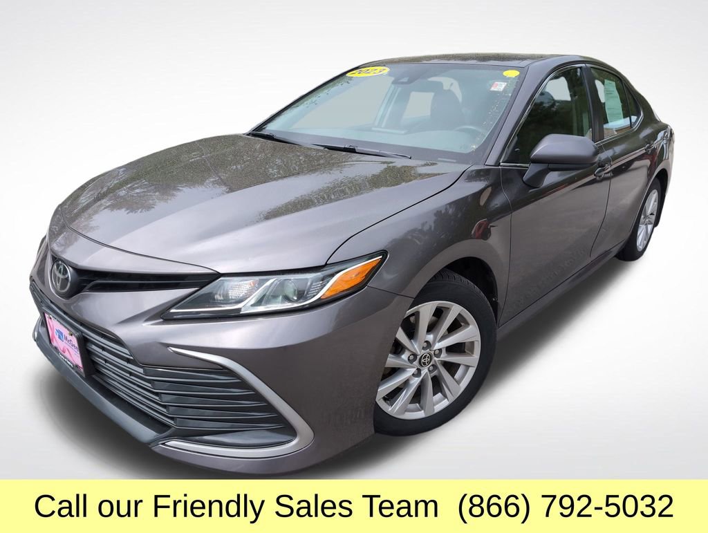 Used 2023 Toyota Camry LE AWD/4WD image 1