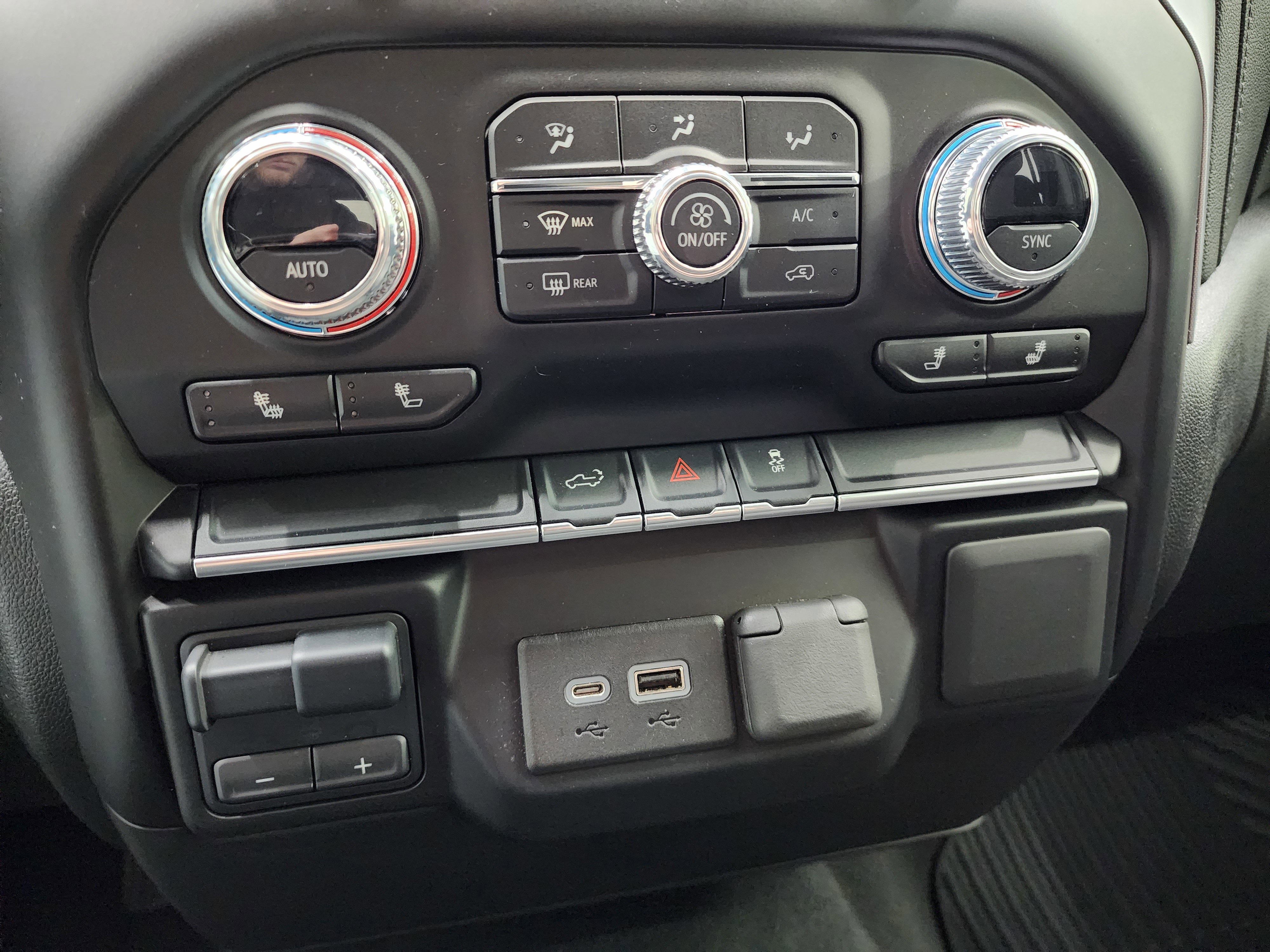 Used 2023 GMC Sierra 2500 SLE w/ SLE Convenience Package image 40