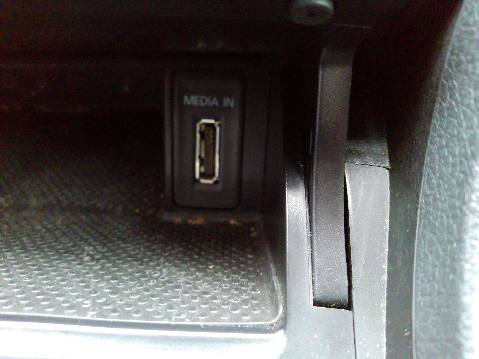 Used 2015 Volkswagen Golf TDI S image 11