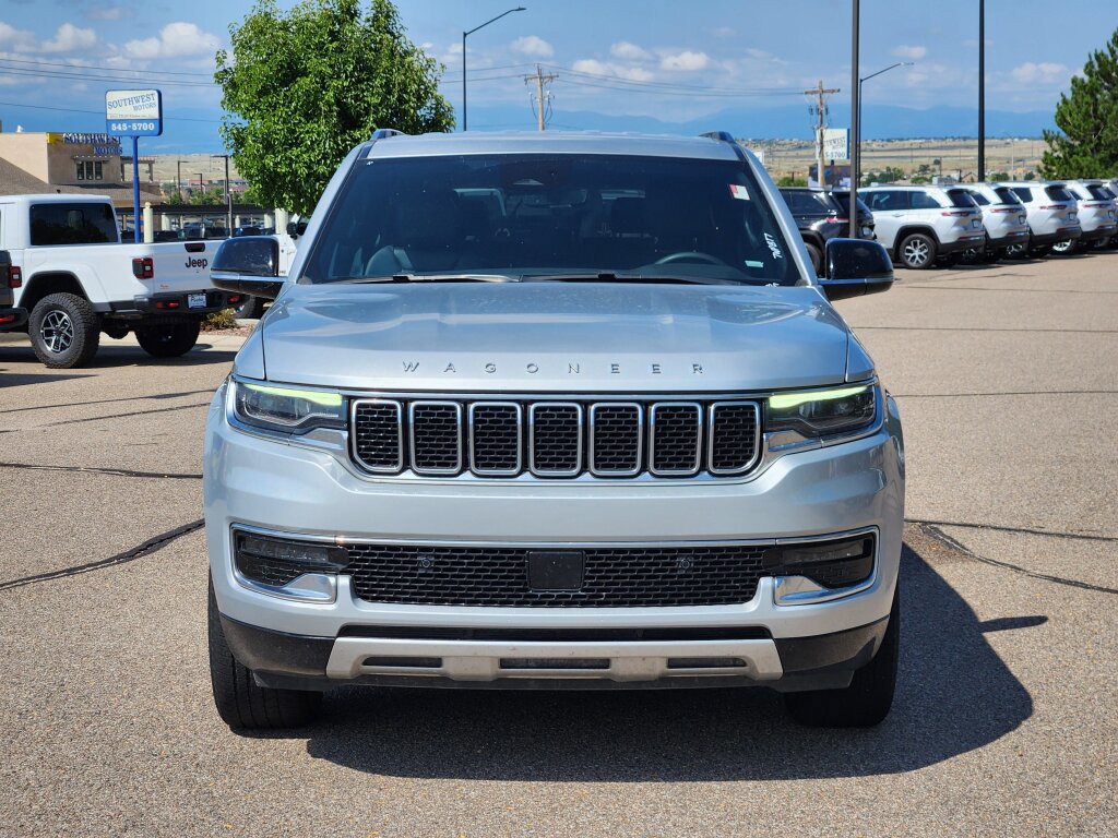 Used 2024 Jeep Wagoneer Series II w/ Flexible Seating Group image 6
