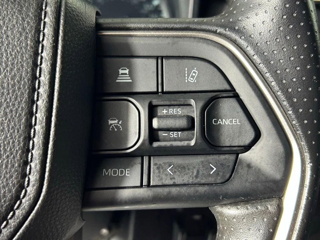 Used 2025 Toyota Tundra SR5 AWD/4WD image 27