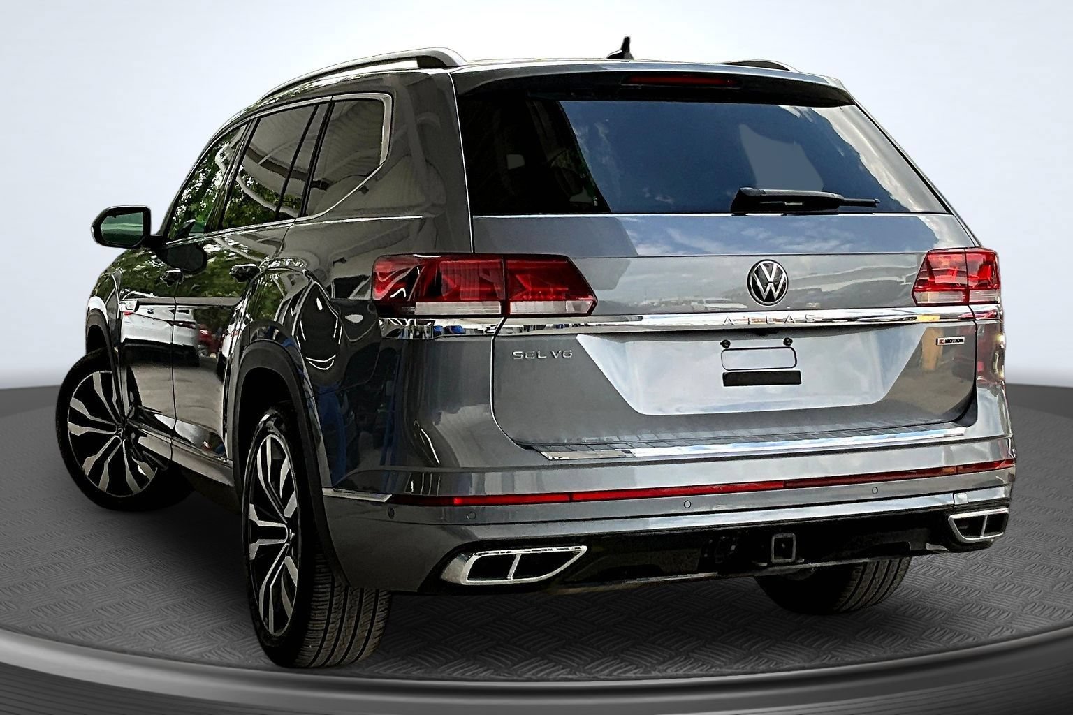 Used 2021 Volkswagen Atlas SEL Premium AWD/4WD image 3