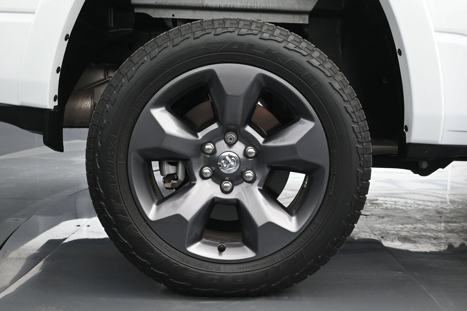 Used 2023 RAM 1500 Lone Star AWD/4WD image 18