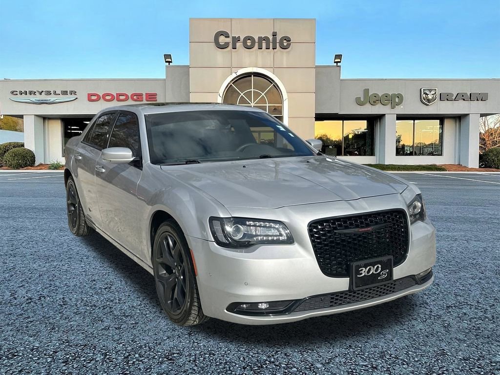 Used 2023 Chrysler 300 S image 1