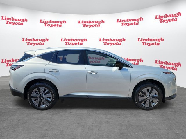 Used 2025 Nissan Murano SL image 2