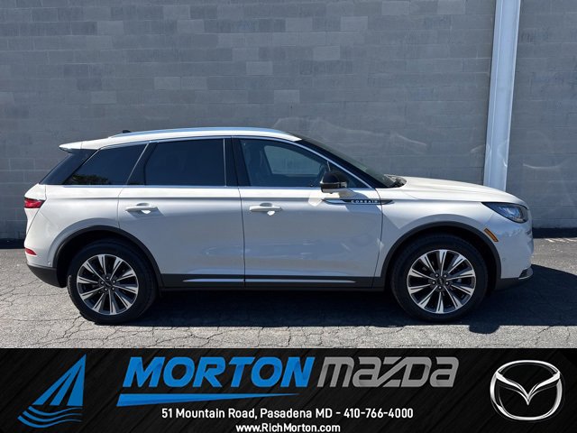 Used 2022 Lincoln Corsair Reserve w/ Equipment Group 201A image 1