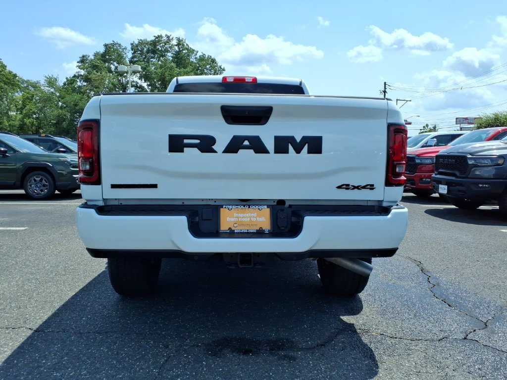 Certified 2025 RAM 2500 Big Horn AWD/4WD image 18