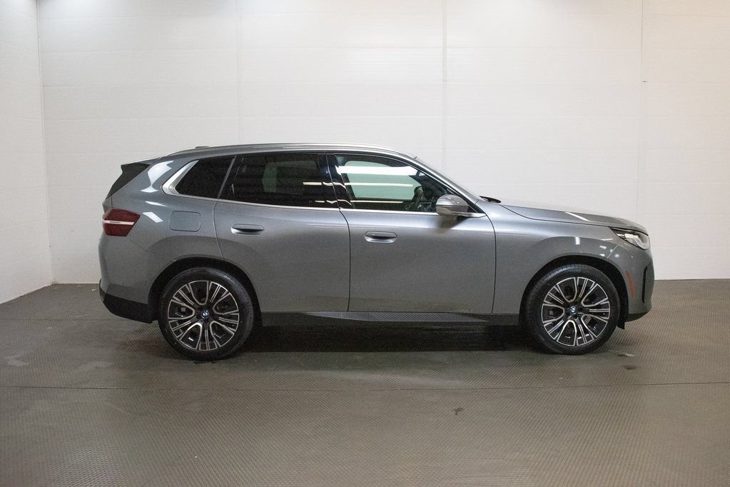 New 2026 BMW X3 xDrive30i w/ Convenience Package AWD/4WD image 3
