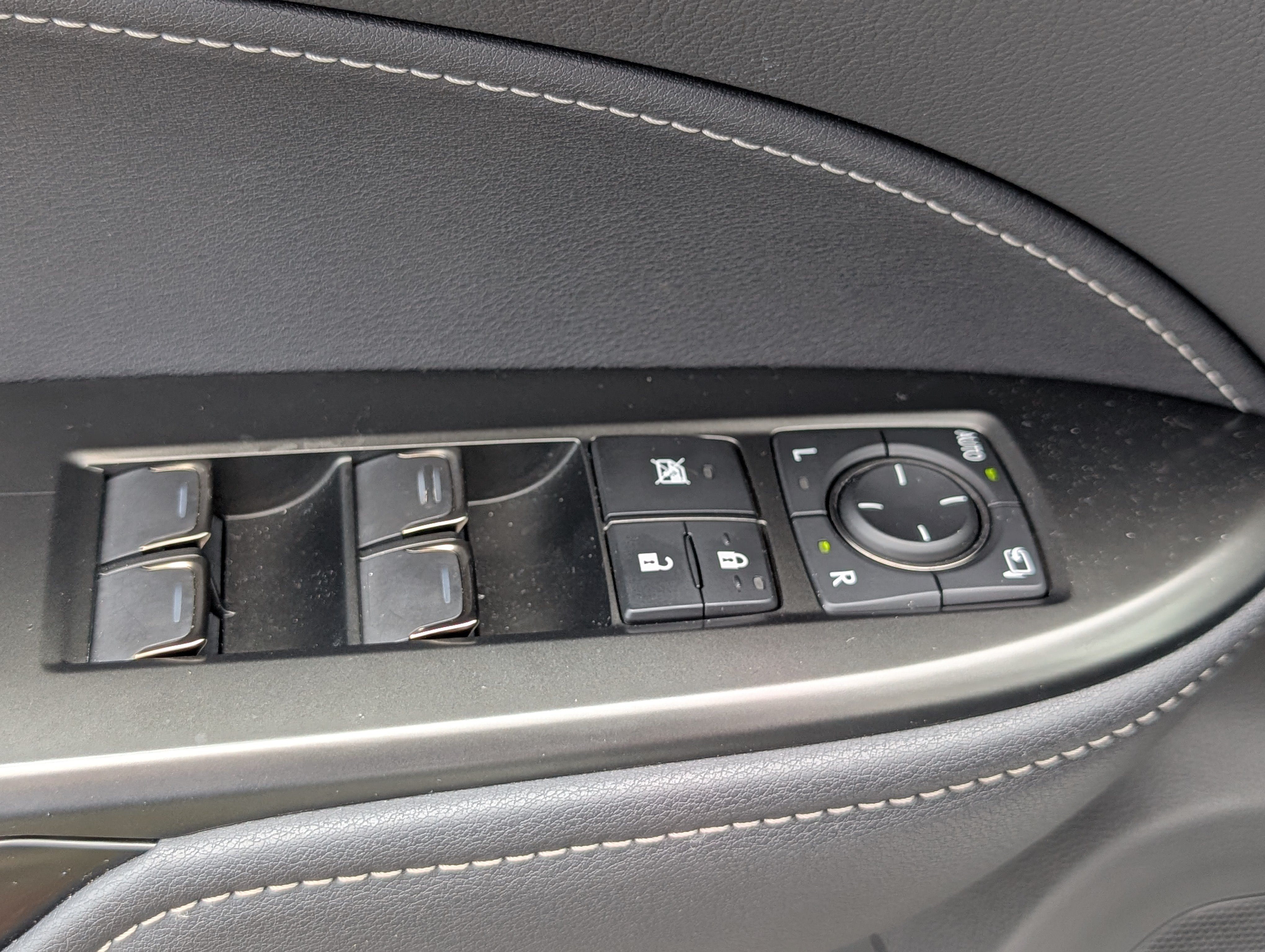 Certified 2025 Lexus NX 350 AWD w/ Accessory Package (2T) image 20