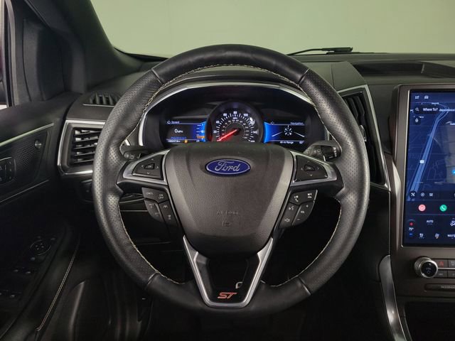 Used 2021 Ford Edge ST w/ Equipment Group 401A image 23