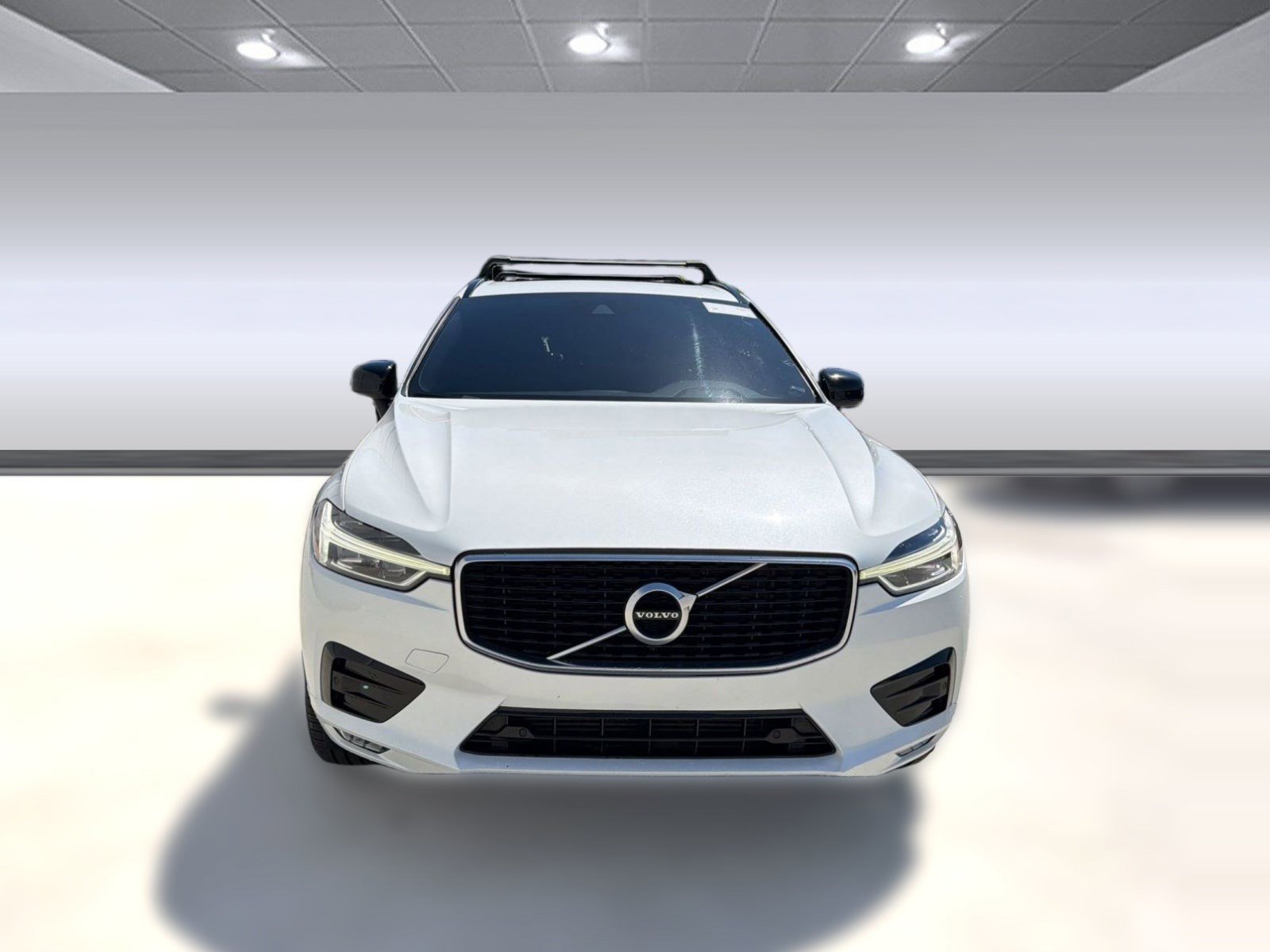 Used 2020 Volvo XC60 T5 R-Design w/ Protection Package Premier AWD/4WD image 6