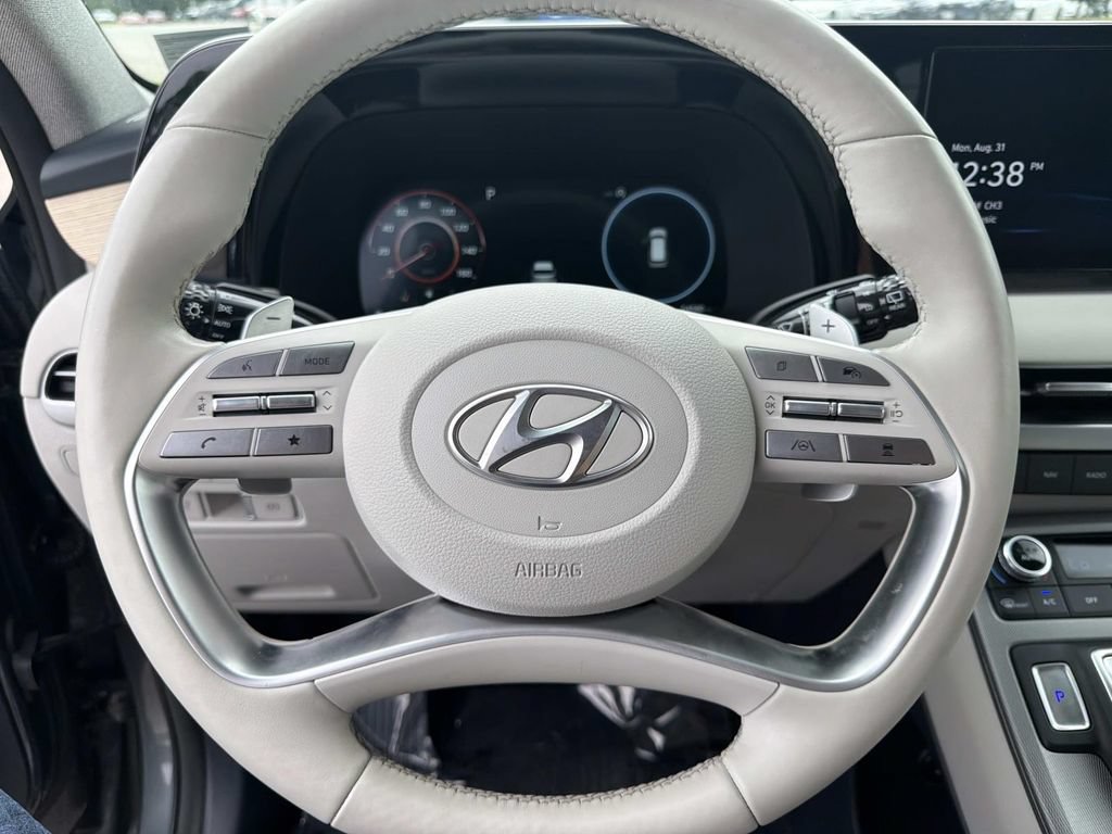Used 2023 Hyundai Palisade Limited w/ Cargo Package AWD/4WD image 9