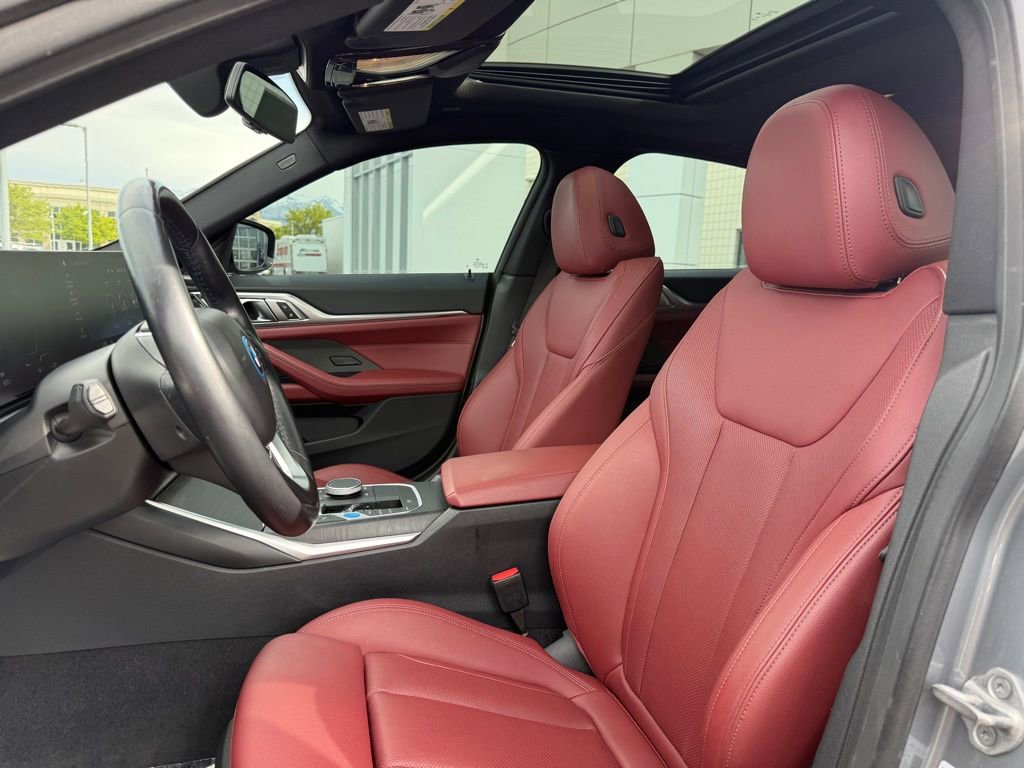 Used 2023 BMW i4 eDrive35 w/ Premium Package image 17