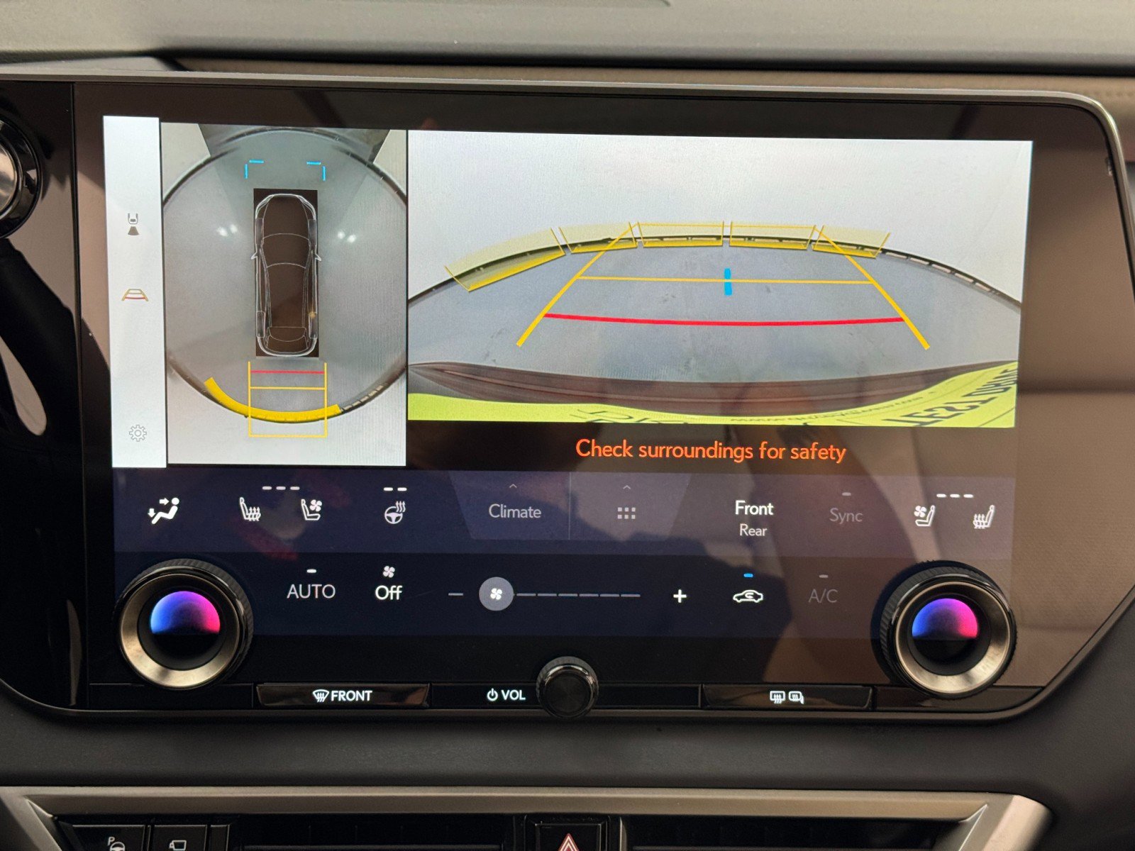 Used 2024 Lexus RX 350 Luxury w/ Convenience Package image 33