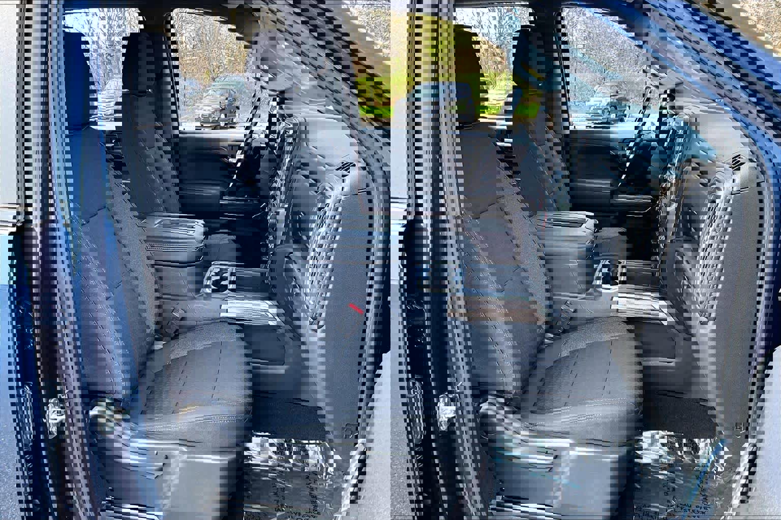 Used 2020 Chevrolet Silverado 1500 RST image 9