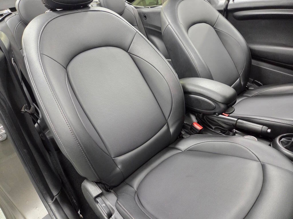 Used 2019 MINI Cooper Convertible w/ Signature Upholstery Package FWD image 35