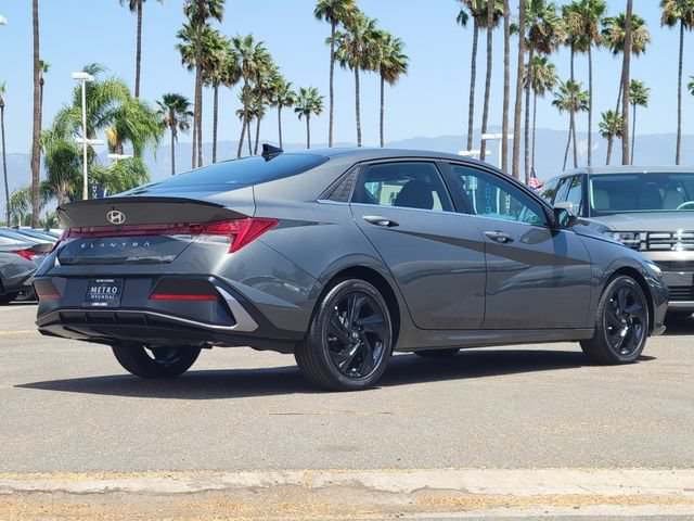 New 2026 Hyundai Elantra SEL Sport Premium FWD image 4