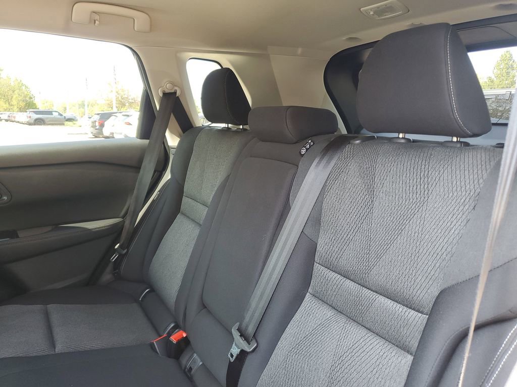 Used 2024 Nissan Rogue SV image 28