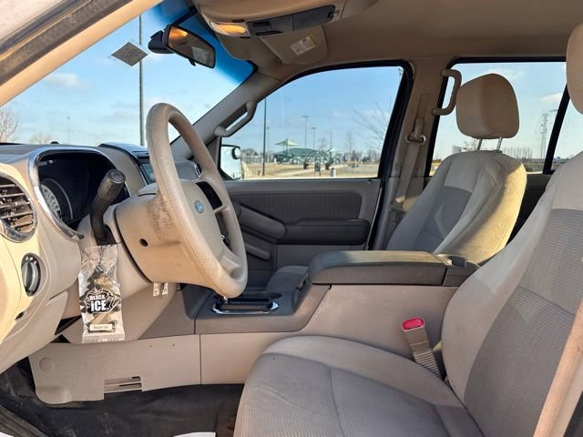 Used 2007 Ford Explorer Sport Trac XLT image 7