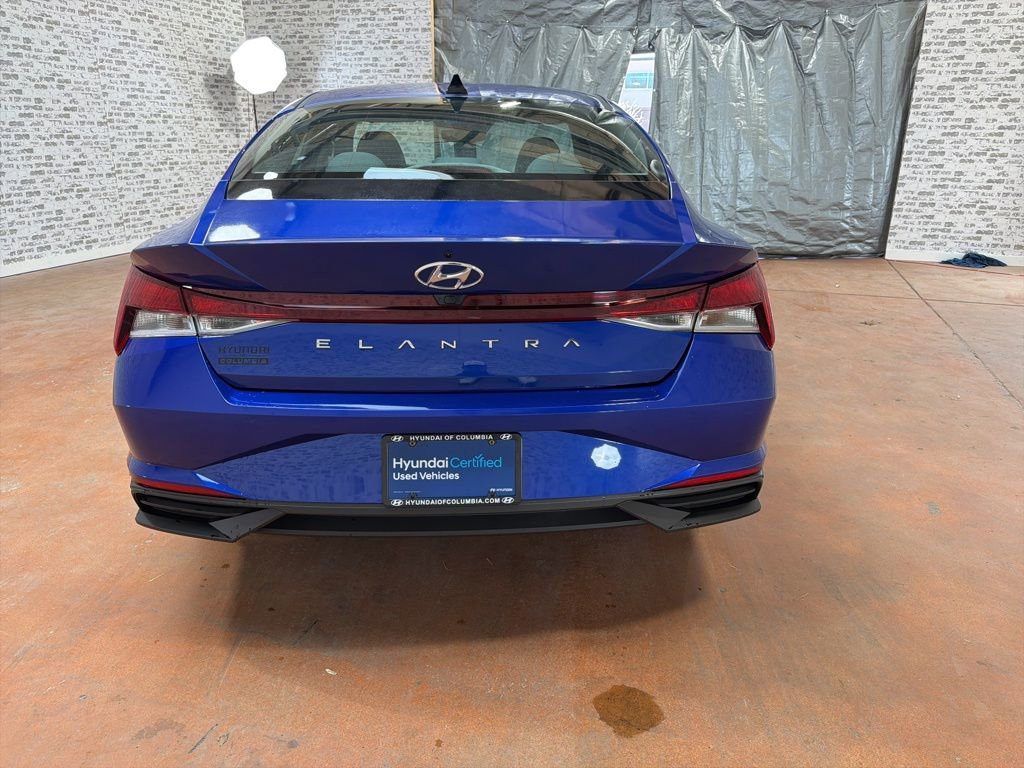 Certified 2023 Hyundai Elantra SEL w/ Convenience Package image 6
