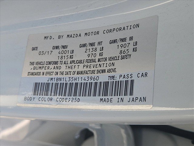 Used 2017 MAZDA MAZDA3 Touring FWD image 23