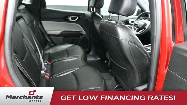 Used 2025 Jeep Compass Limited AWD/4WD image 12