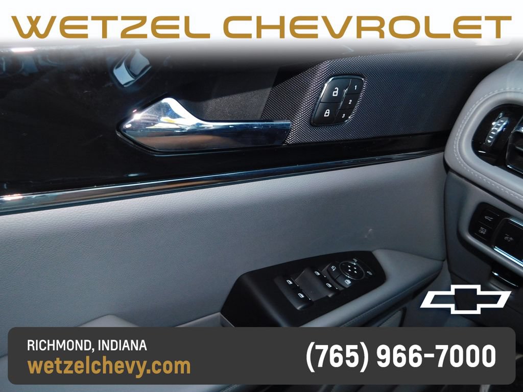 Used 2023 Lincoln Nautilus Reserve AWD/4WD image 29
