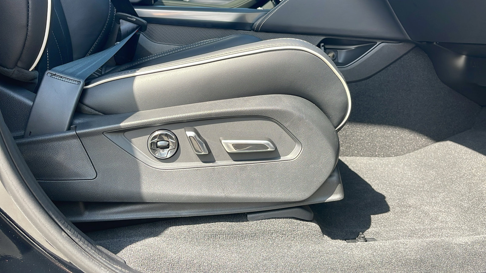 New 2026 Acura MDX SH-AWD w/ Advance Package image 30