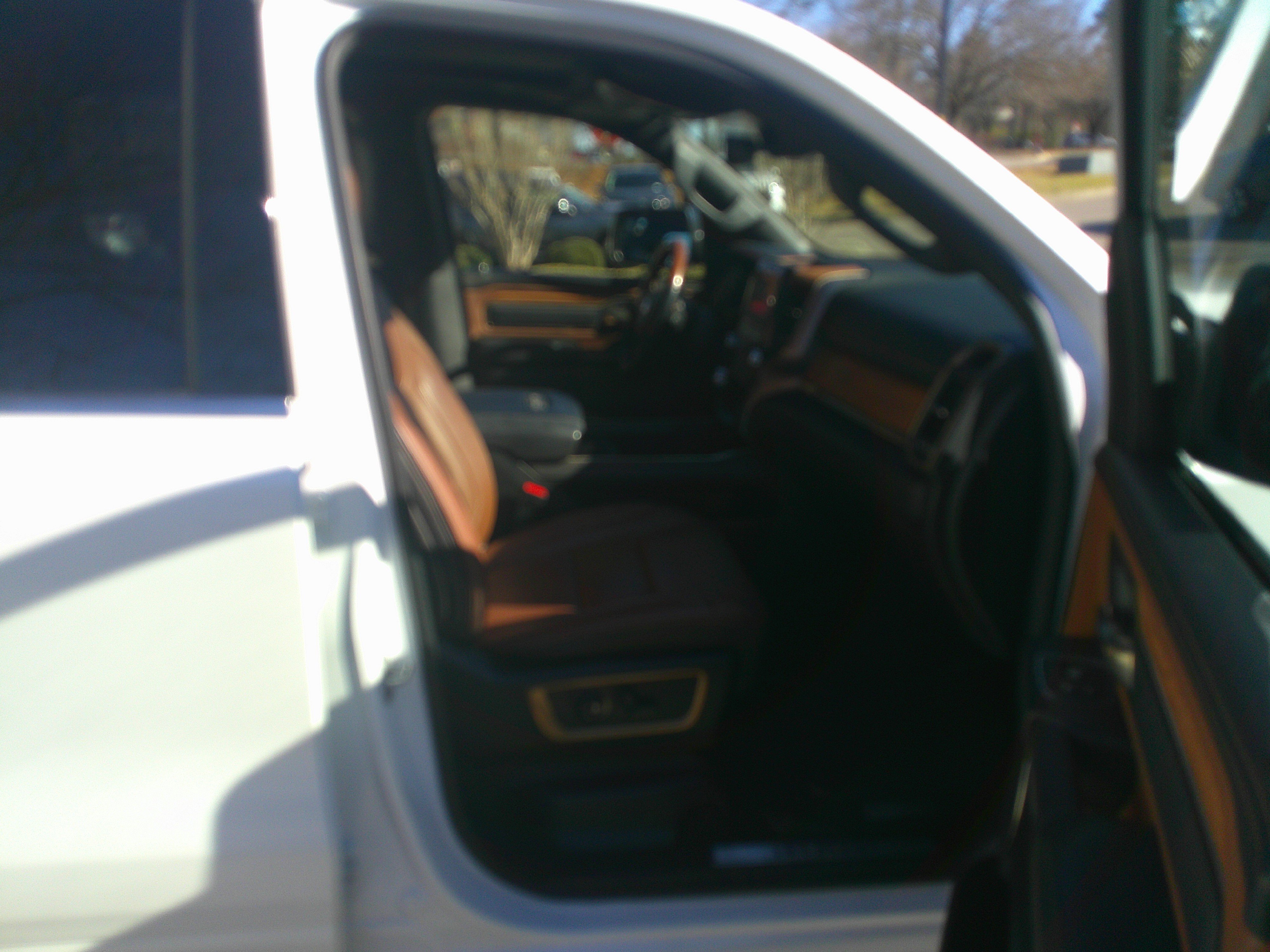 Used 2022 RAM 1500 Limited w/ Bed Utility Group image 47