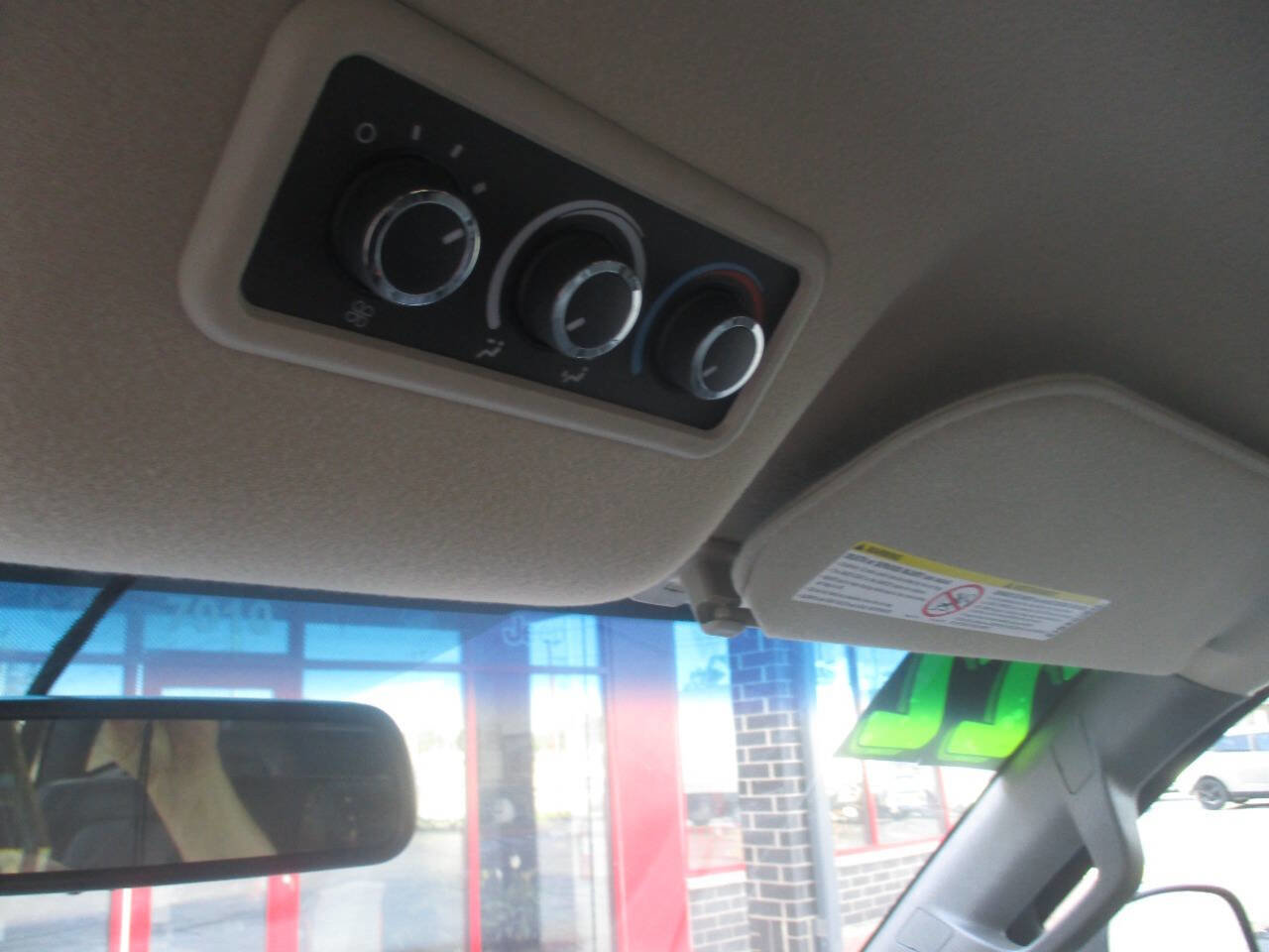 Used 2022 Chevrolet Express 3500 LS image 31