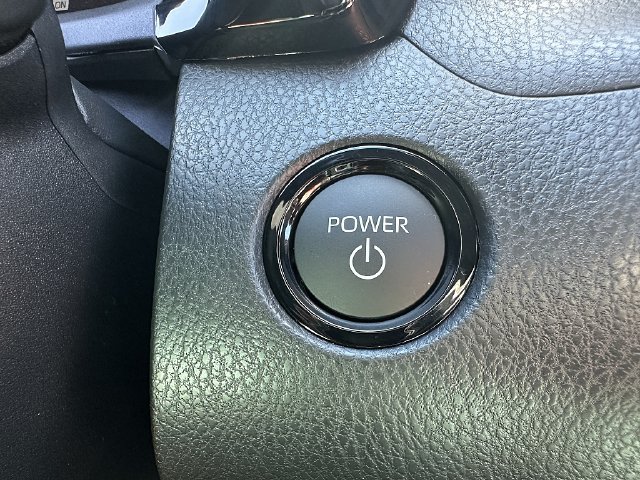 New 2026 Toyota Camry Hybrid FWD image 21