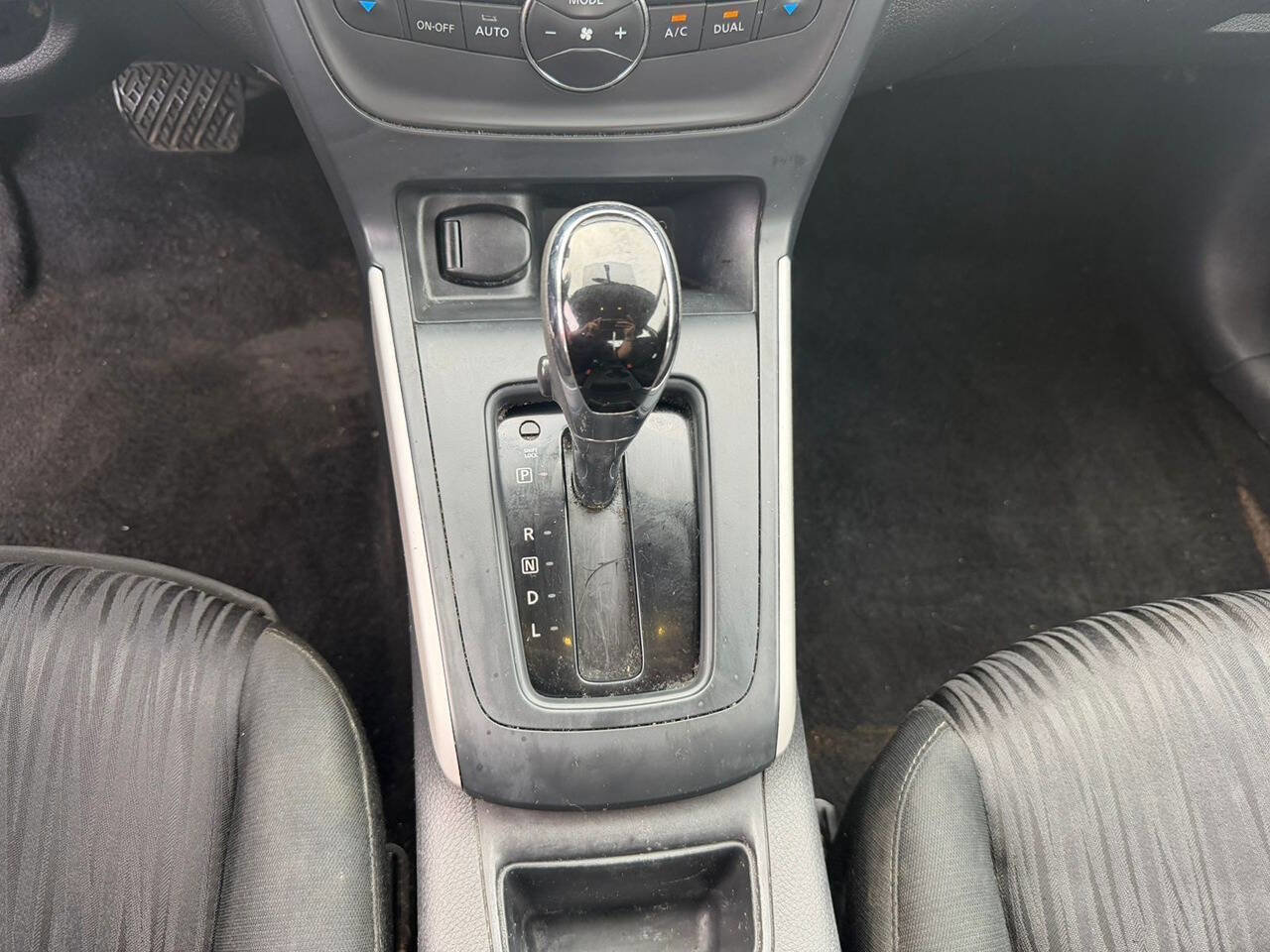 Used 2019 Nissan Sentra SV image 14