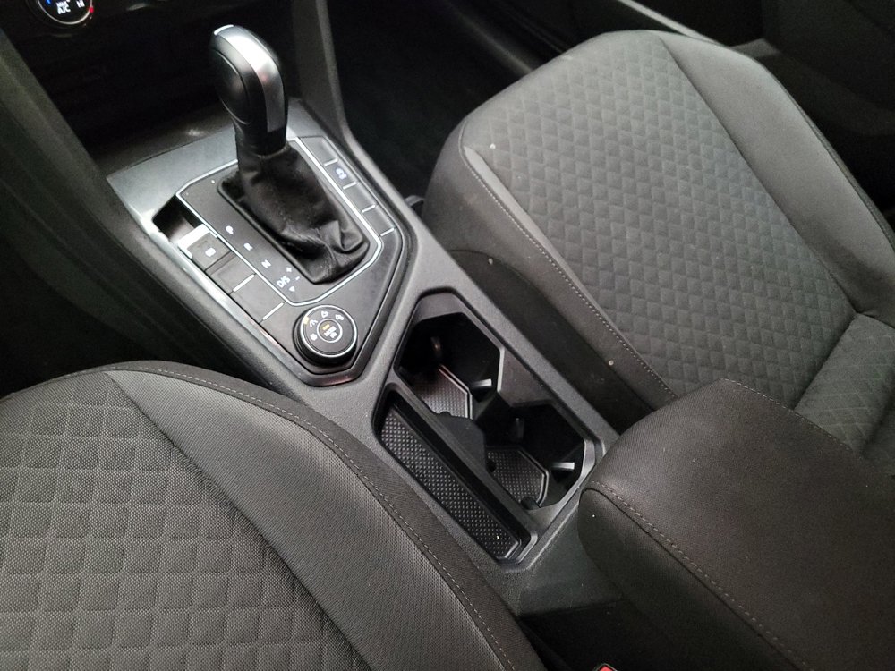 Used 2019 Volkswagen Tiguan S image 26
