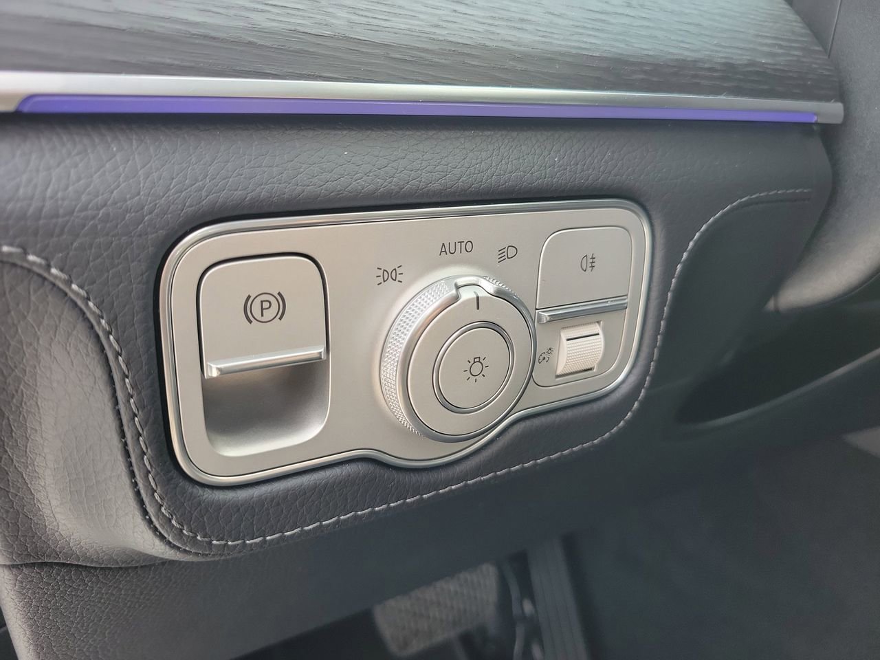 New 2026 Mercedes-Benz GLE 450 4MATIC Coupe image 26