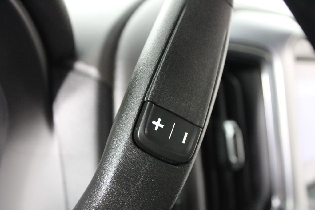 Used 2023 GMC Sierra 3500 SLE w/ SLE Convenience Package image 27