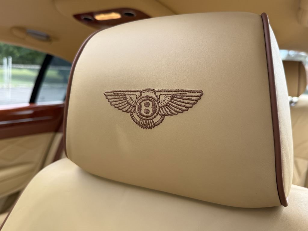 Used 2011 Bentley Flying Spur Flying Spur Speed image 37
