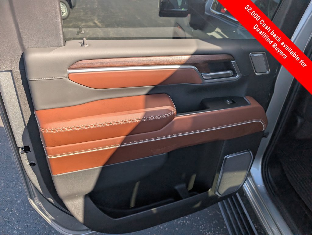 New 2026 GMC Sierra 3500 Denali Ultimate AWD/4WD image 11