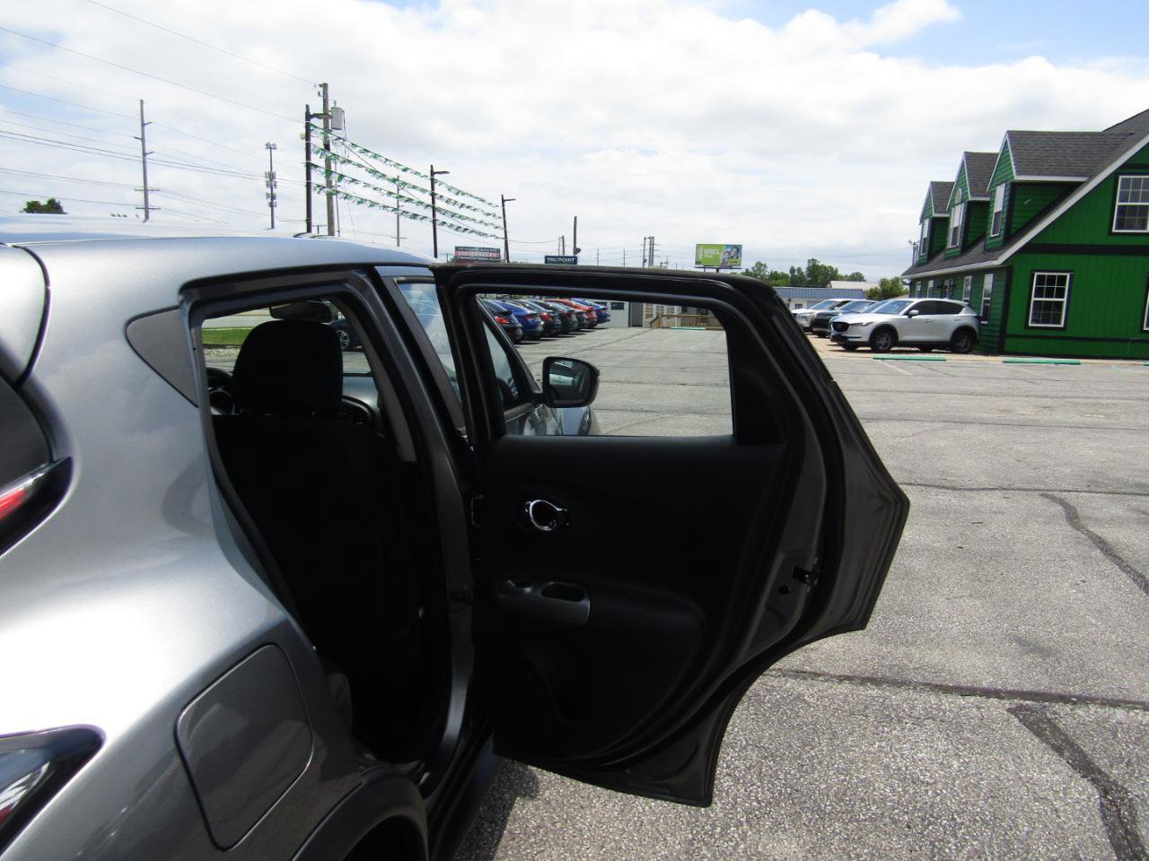 Used 2016 Nissan Juke S AWD/4WD image 19