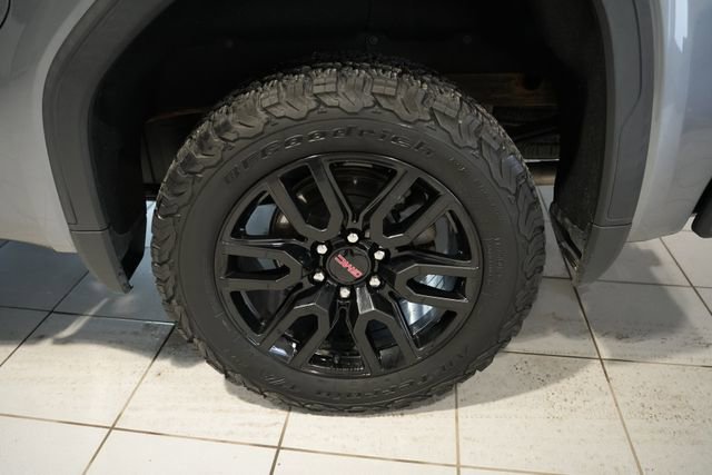 Used 2020 GMC Sierra 1500 Elevation w/ Elevation Value Package image 10