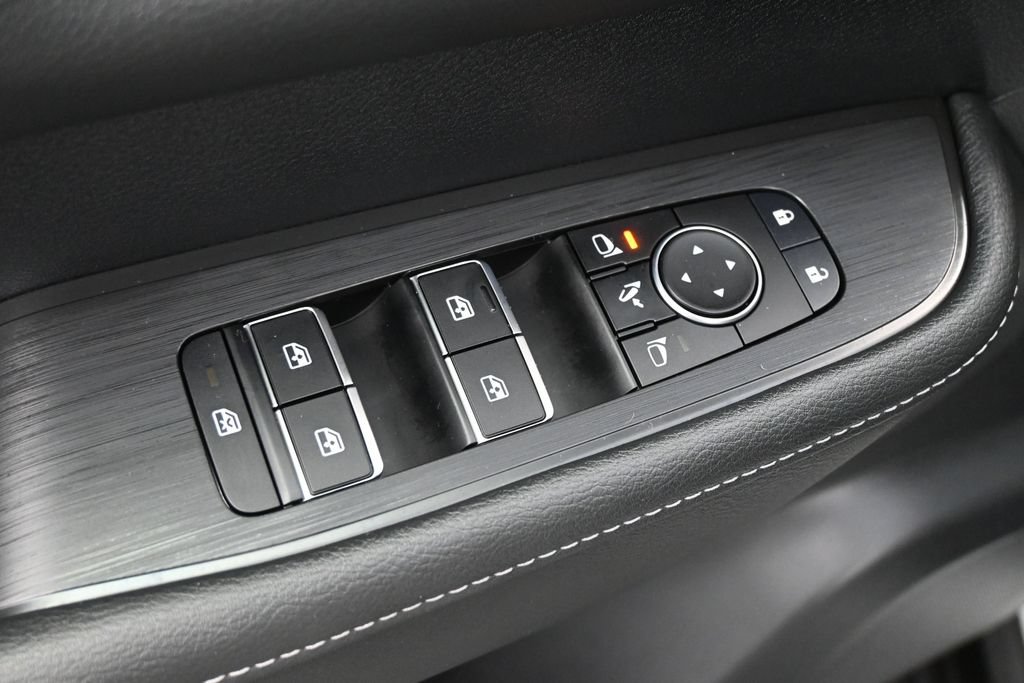 Used 2026 Nissan Armada PRO-4X AWD/4WD image 4