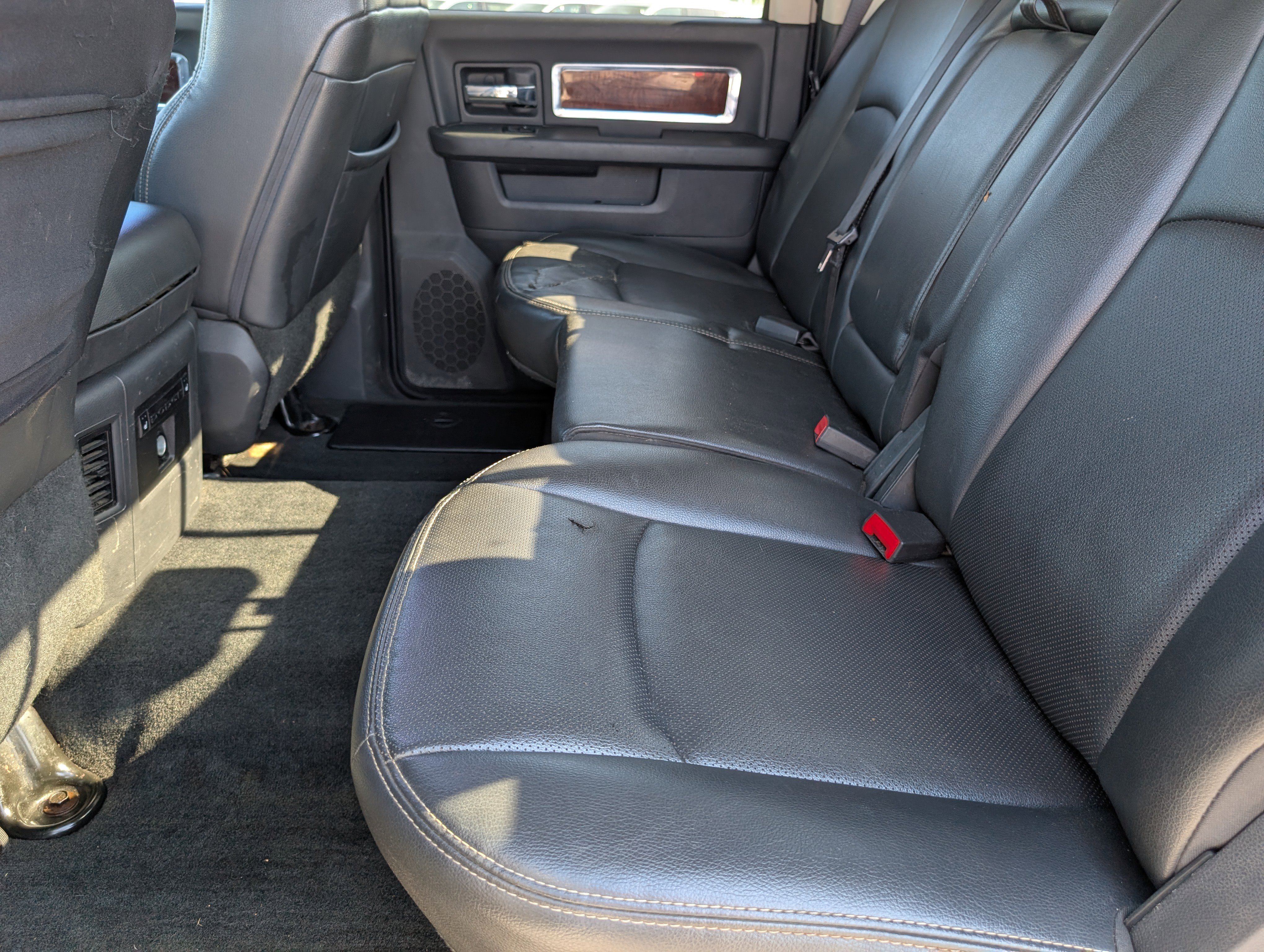 Used 2012 RAM 2500 Laramie w/ Protection Group image 15