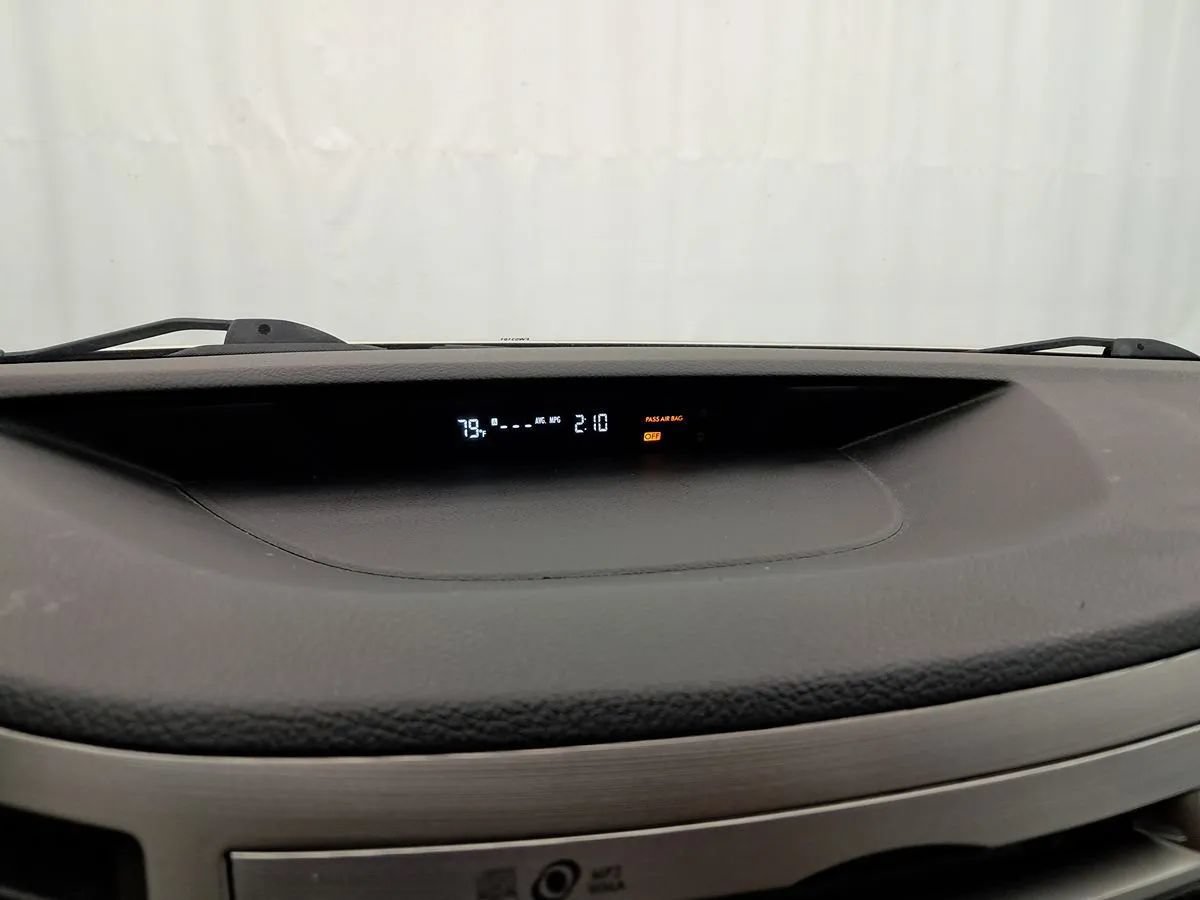 Used 2014 Subaru Legacy 2.5i AWD/4WD image 14