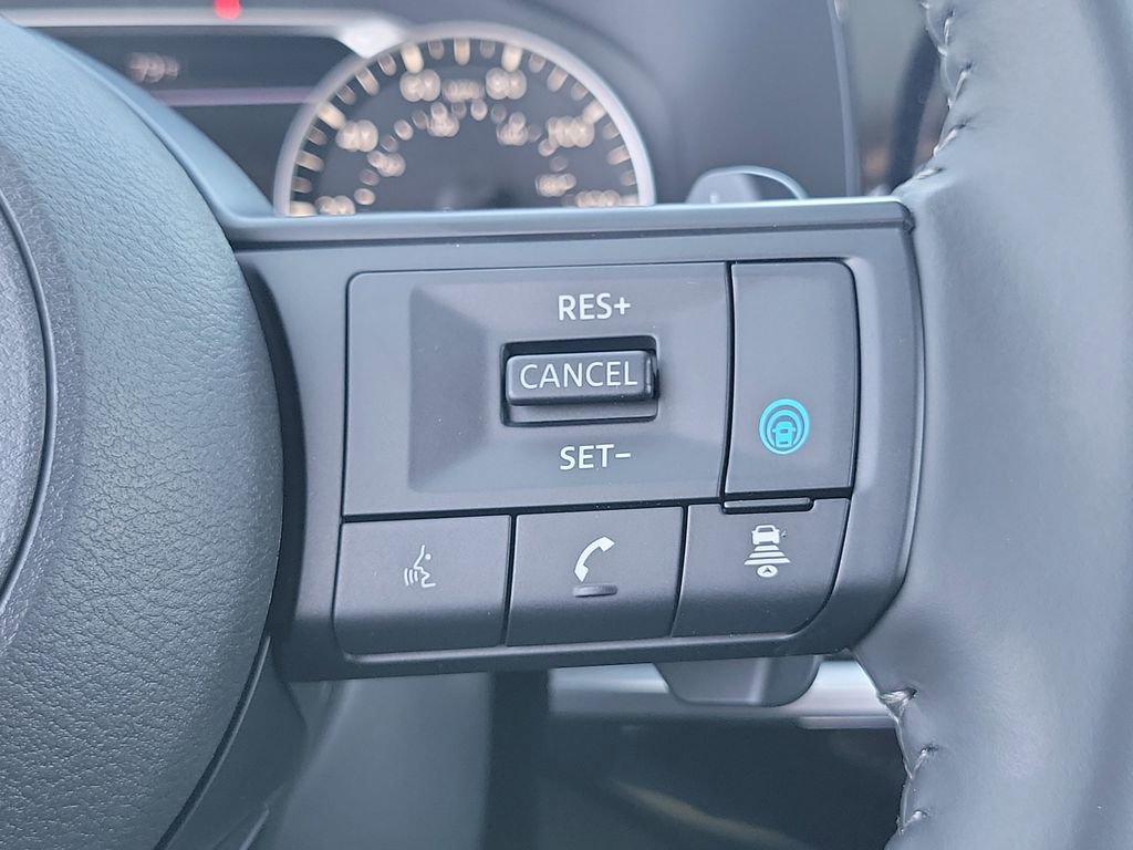 New 2025 Nissan Pathfinder SL AWD/4WD image 6