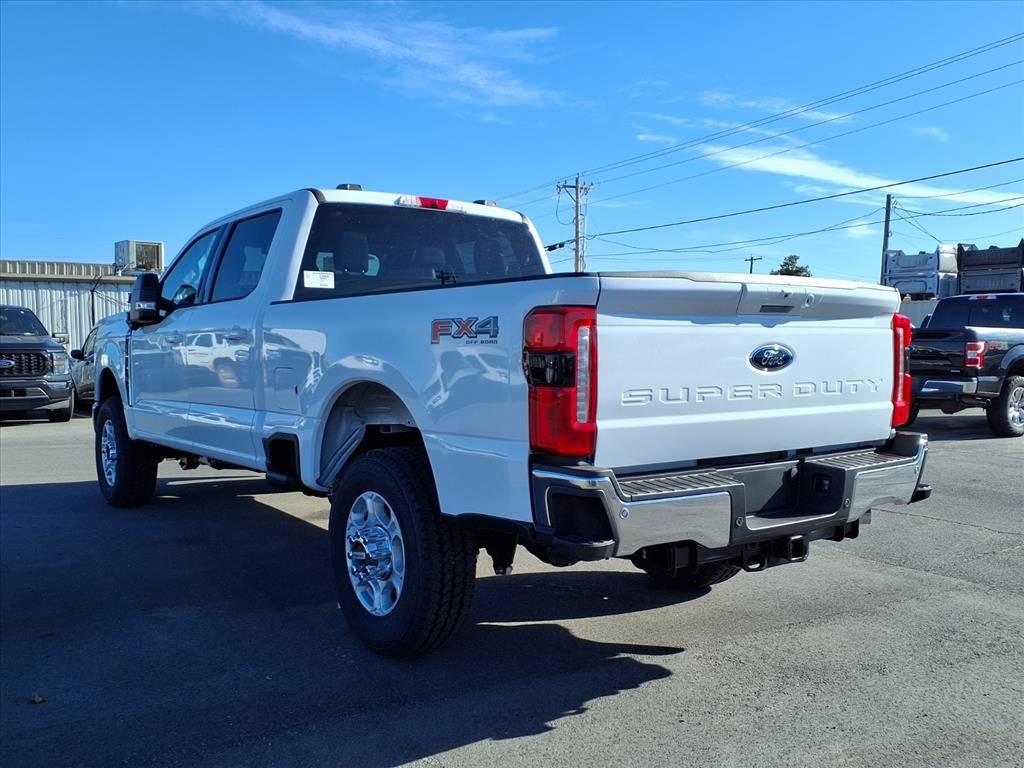 New 2026 Ford F350 XLT w/ XLT Premium Package AWD/4WD image 2