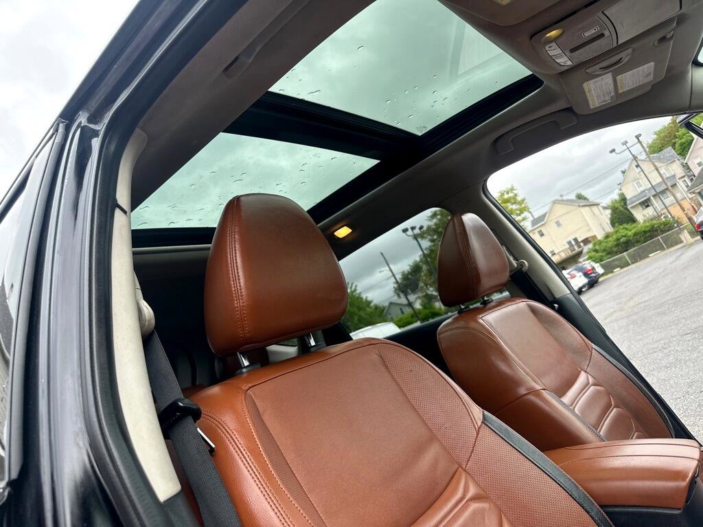 Used 2018 Nissan Rogue SL w/ Premium Package image 30