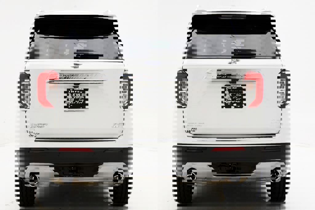 Used 2022 Ford Explorer Limited w/ Equipment Group 301A image 8