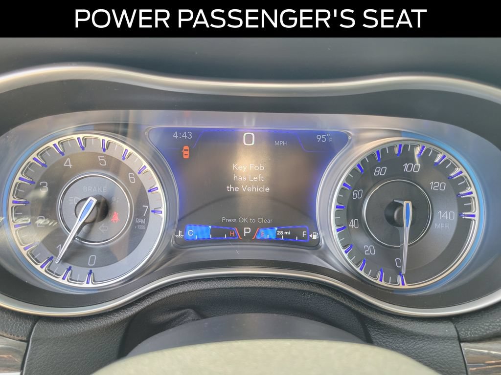Used 2021 Chrysler 300 Touring RWD image 24